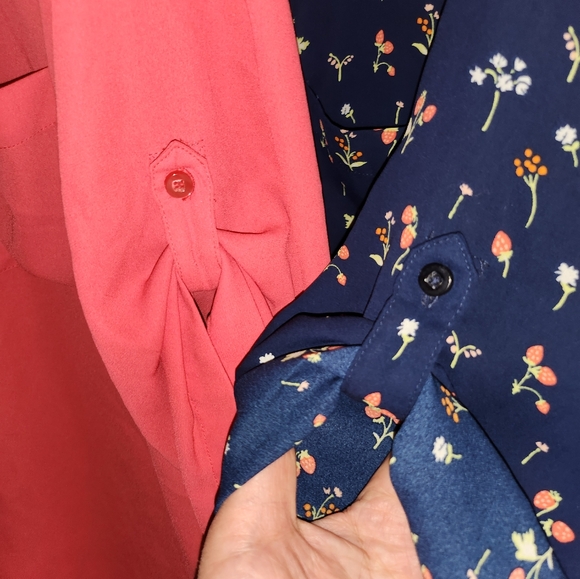 3/$30 New York and company Blouses Size: XL - Picture 9 of 11